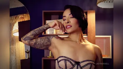 LadyRussell — muscle mommy 