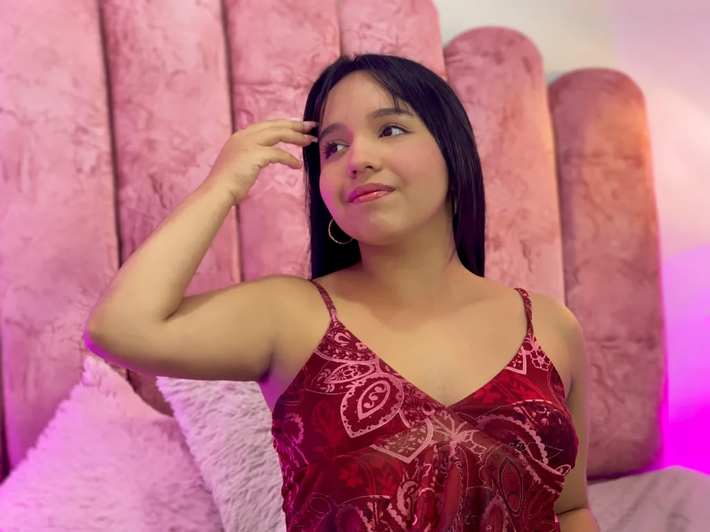 Hannah_19 — Streamate Photos