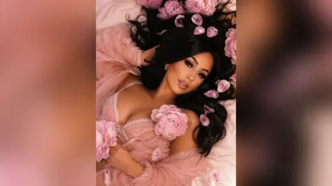 SharlinMoreva — Soft Temptation