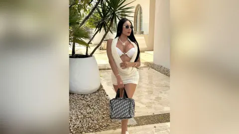 AmyReymolds — Luxury goddess🔥