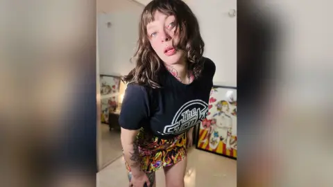NellSton — The strokes