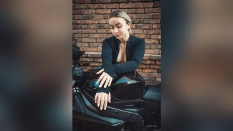 RayLina — Do you want to go for a ride together?