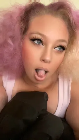 Baby_BlueXO — Streamate Photos