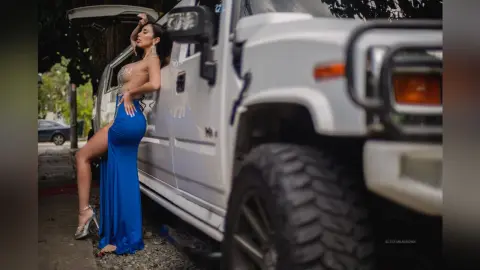 EstefaniaBrown — Happy Happy!