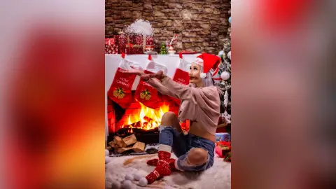 IssaSmith — Christmas time!🎄⛄🎆