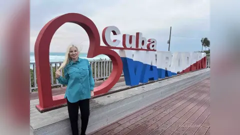 MilavaDavis — Cuba