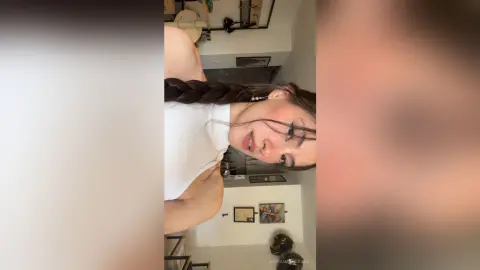 AdrianaAndrade — face card