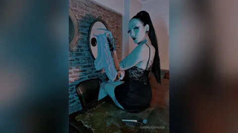 AmbrosiaPavuk — 💋