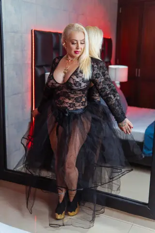 SofiaNovelli — Streamate Photos