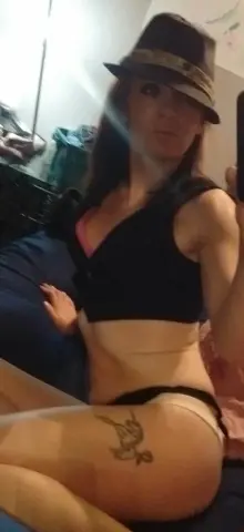 KellyWhorton — Streamate Photos