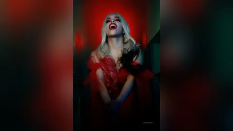 ChloeNova — HARLEY QUINN🎭🖤