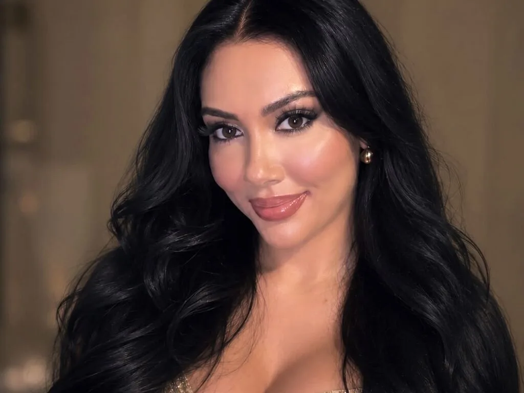 KellyZouj