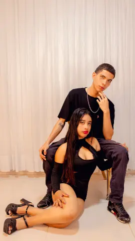 Velvet_Fox — Streamate Photos