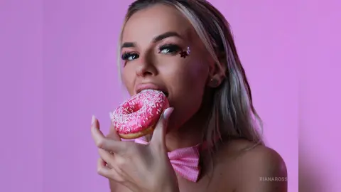 RianaRoss — Life is pink!