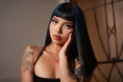 AlanaPierce — Streamate Photos
