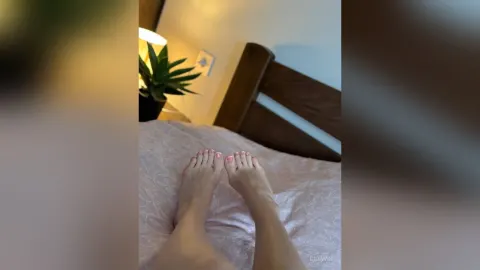DiDavis — Sexy feet