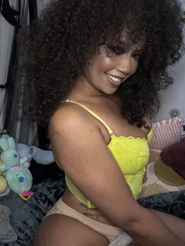 Velvet_Dissapointment — Streamate Photos