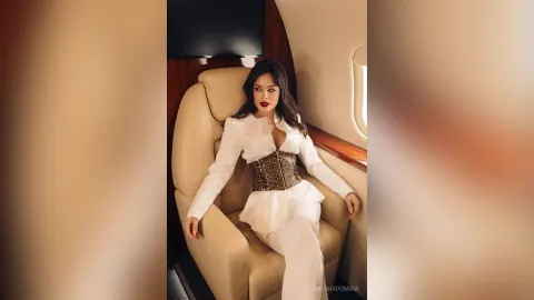 MilanaDomina — Mistress Milana in Private Jet 🛩️