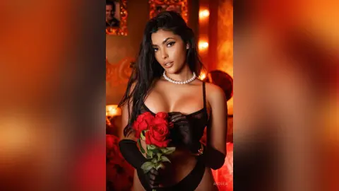 Andrea — BETTER RED?👄