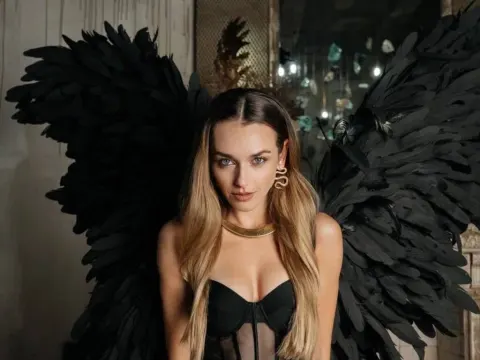 MeganWebel — LiveJasmin cam model