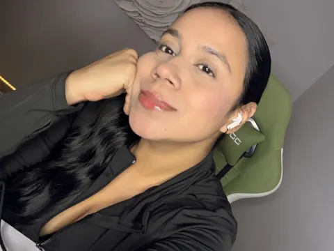 SiennaHolm cam model