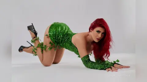 IsabellaEstrada — Love Me Closer