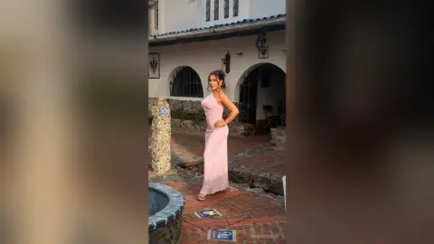 EmmaFerrari — 🌸🌸🌸
