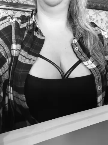 SirenNyx — Streamate Photos
