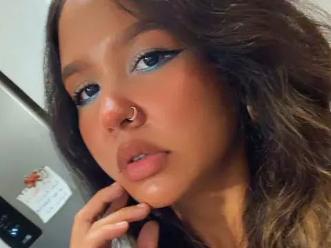lunis — Streamate Photos
