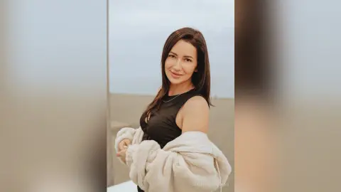 JasminNise — Beach walks