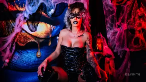 IssaSmith — Boo-Halloween