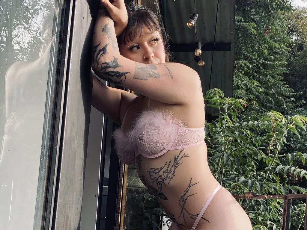 SaskiaVellour