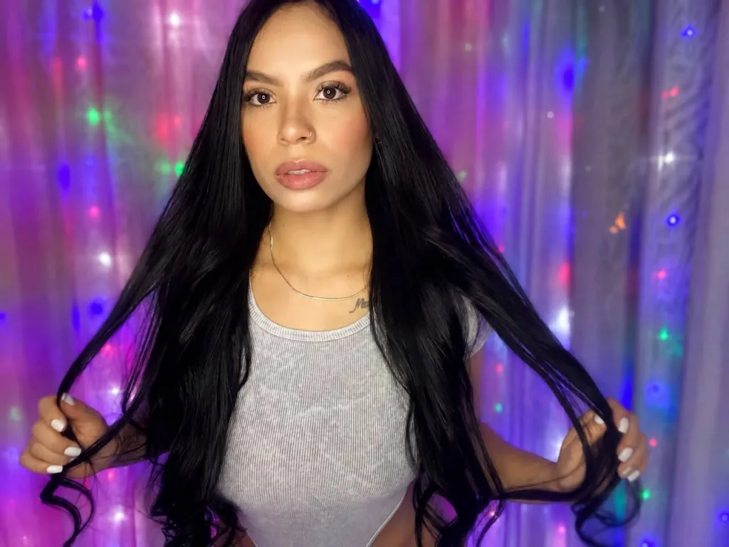 Sabryna_Moretti — Streamate Photos