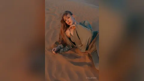 StellaForbs — golden sands🐾