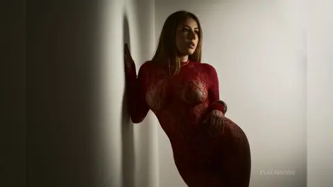EvaCarusso — 🎈👄