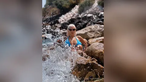 KatalinaRouge —  🇬🇷