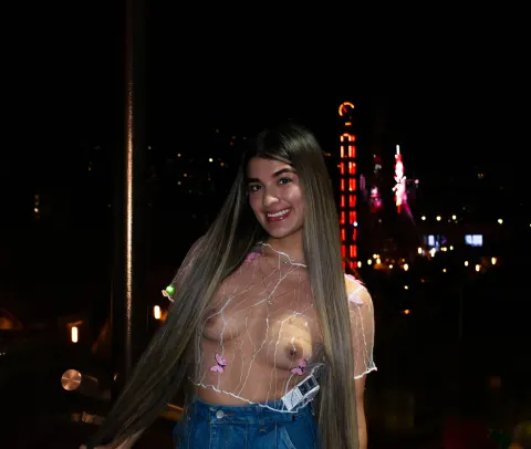 SofiaCrouchss — Streamate Photos