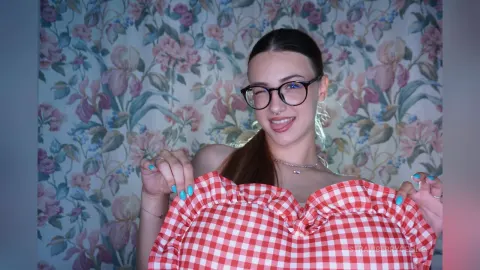 StrawberryCeline — SweetHeart