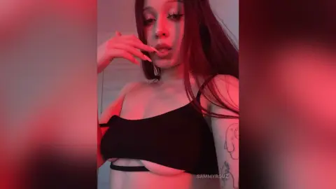 SammyRouz — In new black set 