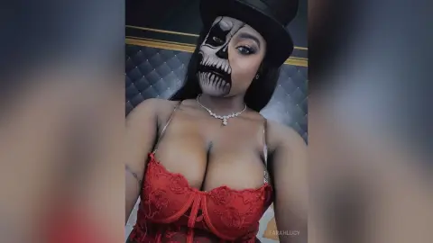 FarahLucy — 🎃👻
