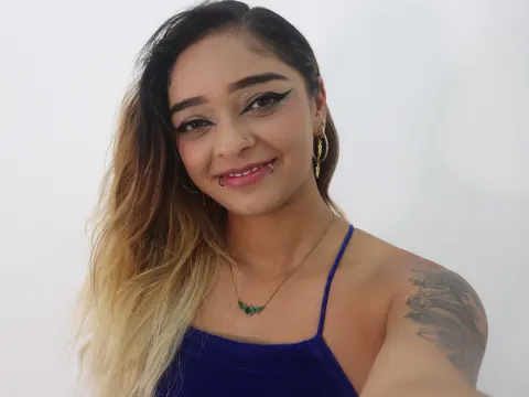 Laura_Bloom — Streamate Photos