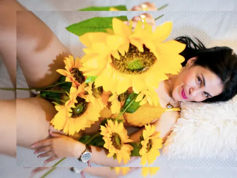YarelyJackson — LiveJasmin cam model