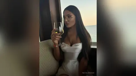 NatalieVixan — Date me ?!😈