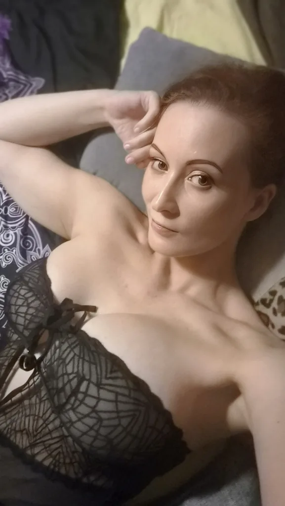 IsabellaLuiii — Streamate Photos