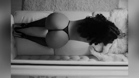 LaraGray — Twist of Temptation