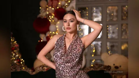 ChloeCalloway — 𝒞𝒽𝓇𝒾𝓈𝓉𝓂𝒶𝓈🎄