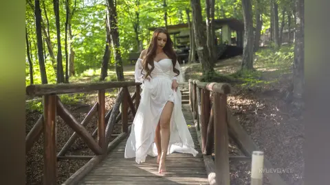 KylieVelvet — The White Dress Diaries 📸