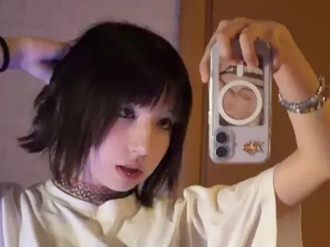 AnnyaRivera cam model