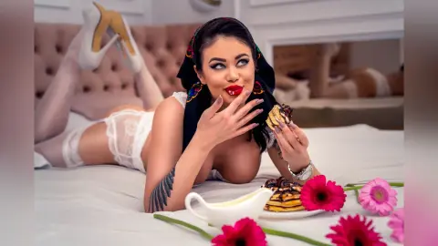 IngridSaint — Delicious