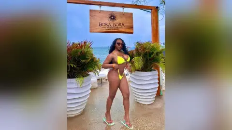 EmilyKorz — ⛱️Beach Girls